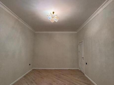 5 otaqlı yeni tikili - İnşaatçılar m. - 192 m²