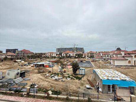 9 otaqlı həyət evi/bağ evi - Nardaran q. - 460 m²
