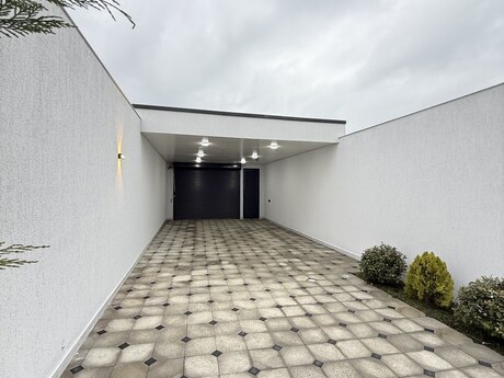 4 otaqlı həyət evi/bağ evi - Şüvəlan q. - 160 m²