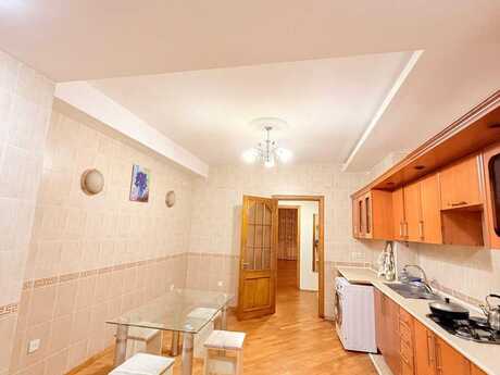 3 otaqlı yeni tikili - 20 Yanvar m. - 150 m²
