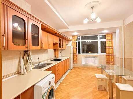 3 otaqlı yeni tikili - 20 Yanvar m. - 150 m²