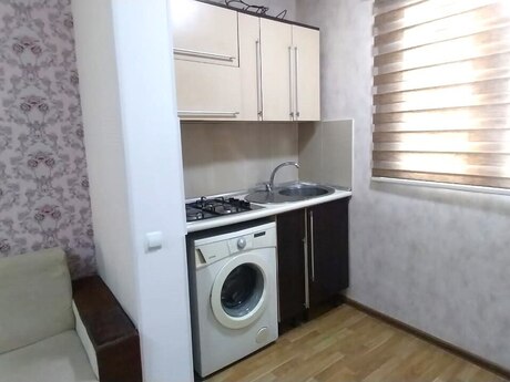 2 otaqlı köhnə tikili - Memar Əcəmi m. - 50 m²