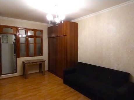 1 otaqlı köhnə tikili - Memar Əcəmi m. - 35 m²
