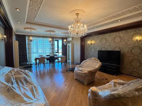 Kirayə 3 otaqlı mənzil, 220 m², Şah İsmayıl Xətai: 1 700 ₼/ay 3