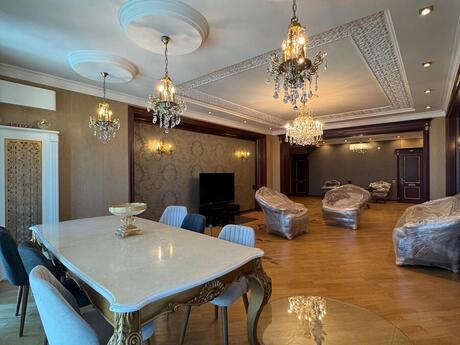 Kirayə 3 otaqlı mənzil, 220 m², Şah İsmayıl Xətai: 1 700 ₼/ay 5