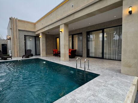 Elan №5932817 - Bakı, Xəzər r., 4 otaqlı, 180 m²