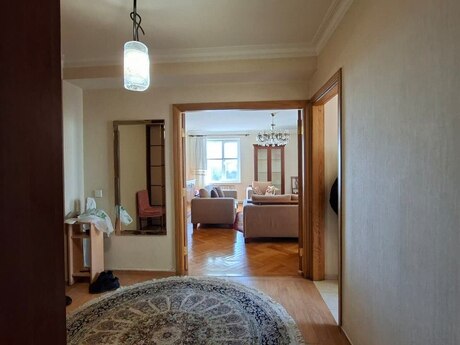 4 otaqlı yeni tikili - İçəri Şəhər m. - 140 m²
