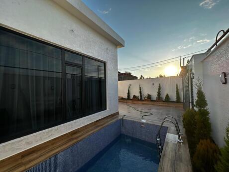 4 otaqlı həyət evi/bağ evi - Mərdəkan q. - 120 m²