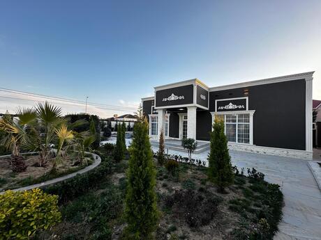 4 otaqlı həyət evi/bağ evi - Mərdəkan q. - 190 m²