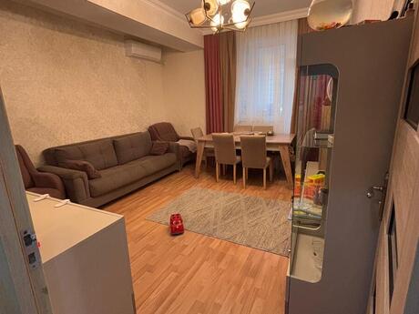 Satılır 2 otaqlı yeni tikili 70 m², Xırdalan