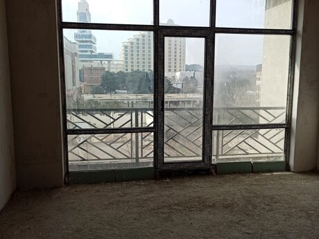 2 otaqlı yeni tikili - Badamdar q. - 72 m²