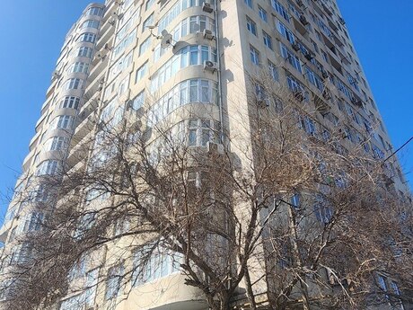 Satılır 3 otaqlı yeni tikili 80 m², Memar Əcəmi m.
