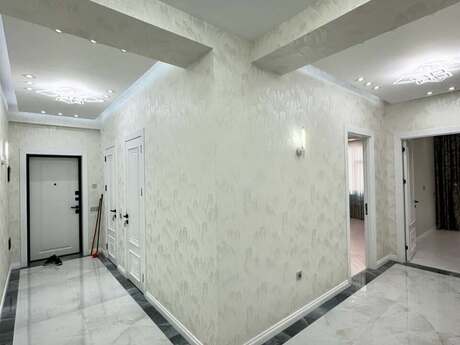 Объявление №5933570 - Баку, м. Мемар Аджеми, 4-комн., 131 м², 5/7 этаж