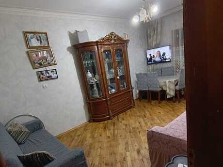 2 otaqlı köhnə tikili - Yeni Günəşli q. - 60 m²