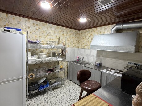 Объявление №5933632 - Баку, Бинагадинский р., 140 м²