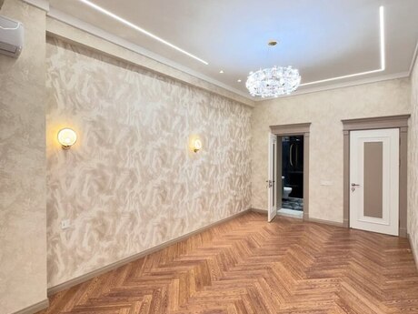 4-комнатная квартира, 195 м², 28 May: 820 000 ₼ 5