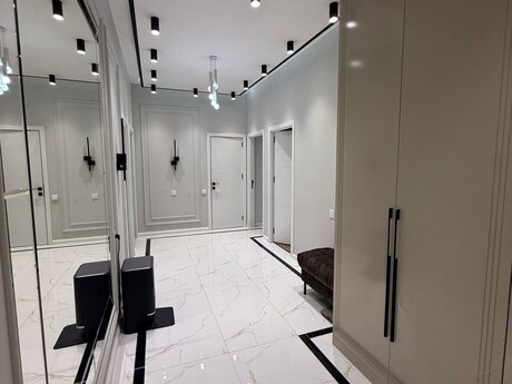 Satılır 3 otaqlı yeni tikili 118 m², Azadlıq Prospekti m.