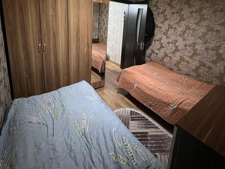 Satılır 2 otaqlı həyət evi/bağ evi 50 m², 20-ci sahə q.