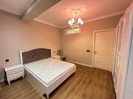 3 otaqlı yeni tikili - 28 May m. - 80 m²