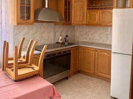 7 otaqlı həyət evi/bağ evi - Şamaxı - 400 m²