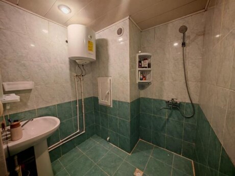 1 otaqlı yeni tikili - Gənclik m. - 44 m²
