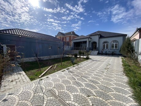 4 otaqlı həyət evi/bağ evi - Masazır q. - 160 m²