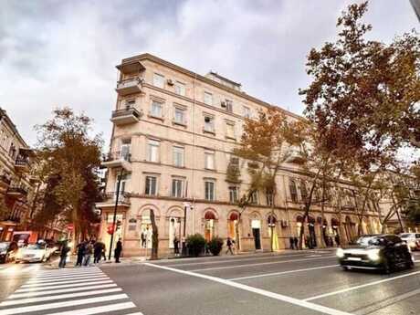 3 otaqlı köhnə tikili - Sahil m. - 100.5 m²