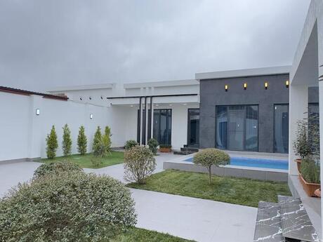 4 otaqlı həyət evi/bağ evi - Mərdəkan q. - 170 m²