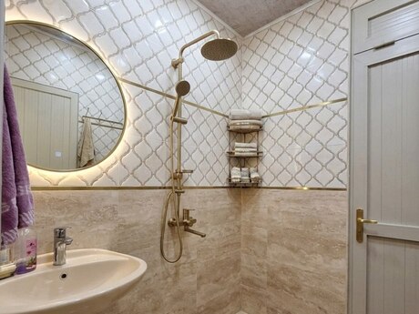 2 otaqlı köhnə tikili - Memar Əcəmi m. - 55 m²