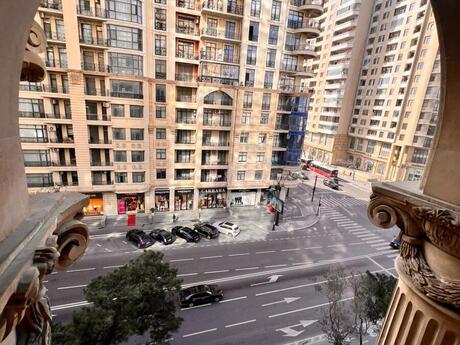 3 otaqlı yeni tikili - Elmlər Akademiyası m. - 107 m²