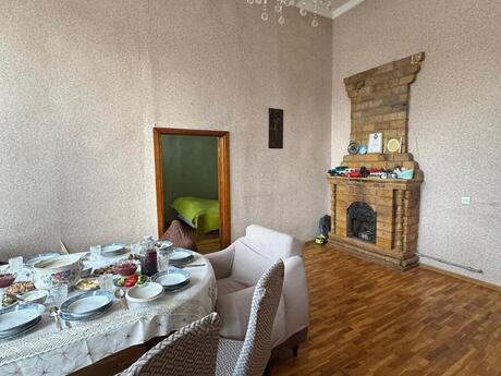 3 otaqlı köhnə tikili - Sahil m. - 120 m²