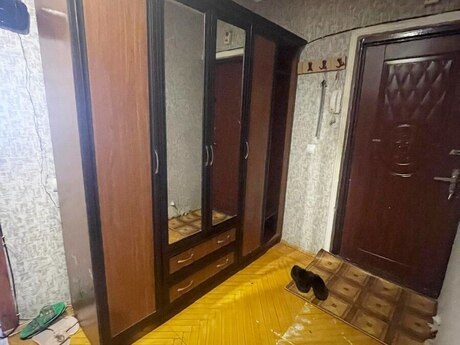 5 otaqlı köhnə tikili - İnşaatçılar m. - 120 m²