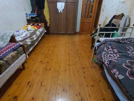 3 otaqlı köhnə tikili - Neftçilər m. - 70 m²