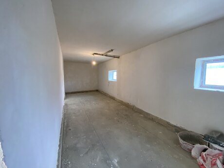 House with Garden, Villa For Sale