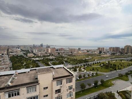 4 otaqlı yeni tikili - Nizami m. - 200 m²