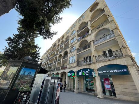 4 otaqlı köhnə tikili - Nizami m. - 115 m²