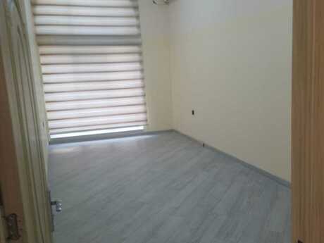 Obyekt - Azadlıq Prospekti m. - 300 m²