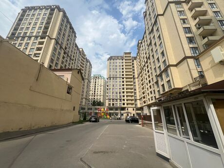 4 otaqlı mənzil, 174 m², Nərimanov: 475 000 ₼ 2
