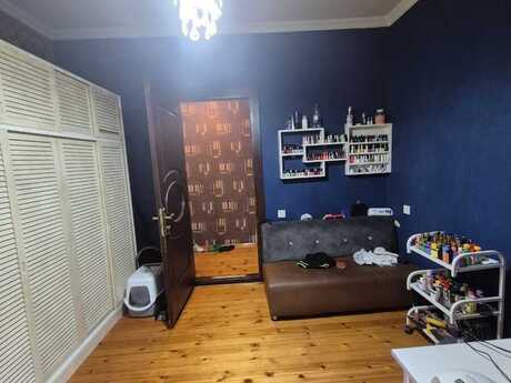 3 otaqlı köhnə tikili - Nəsimi r. - 80 m²