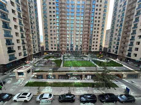 Elan №5887057 - Bakı, 28 May m., 2 otaqlı, 71 m², 3/17 mərtəbə