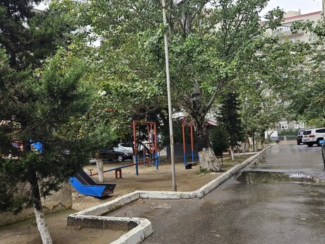 3 otaqlı köhnə tikili - Koroğlu m. - 85 m²