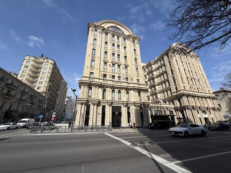 Объявление №5935249 - Баку, м. Сахил, 3-комн., 90 м², 5/7 этаж