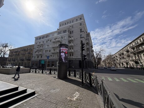 3 otaqlı köhnə tikili - Sahil m. - 90 m²