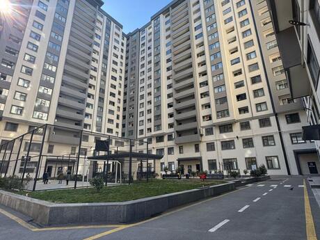 Elan №5935341 - Bakı, 8 Noyabr m., 4 otaqlı, 195 m², 3/18 mərtəbə