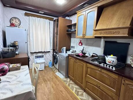 5 otaqlı köhnə tikili - Badamdar q. - 110 m²