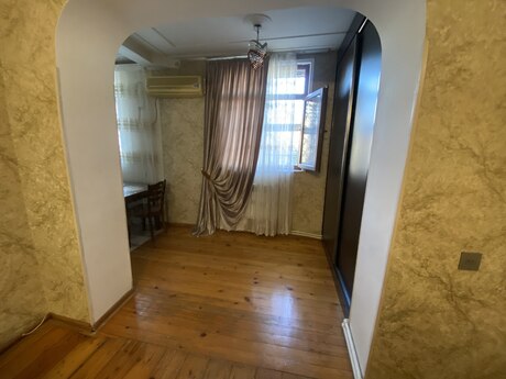 3 otaqlı köhnə tikili - Qara Qarayev m. - 70 m²