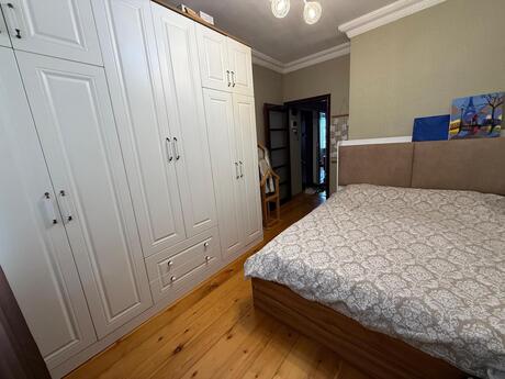 2 otaqlı köhnə tikili - Əhmədli m. - 65 m²