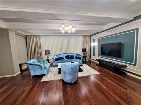 4 otaqlı yeni tikili - Bayıl q. - 350 m²
