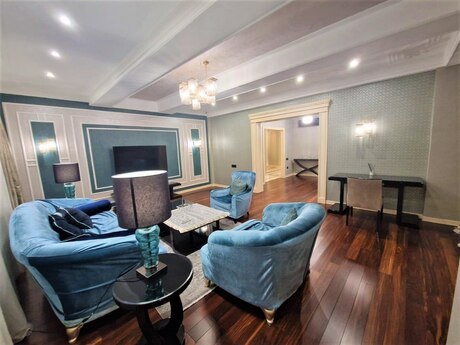 4 otaqlı yeni tikili - Bayıl q. - 350 m²