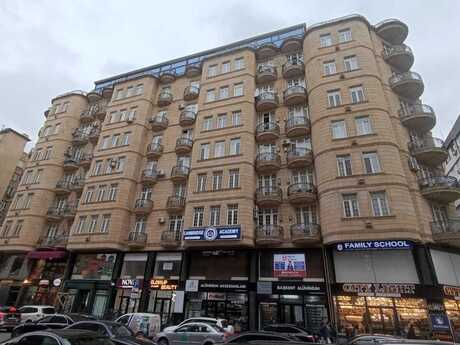 5 otaqlı yeni tikili - Nərimanov r. - 258 m²